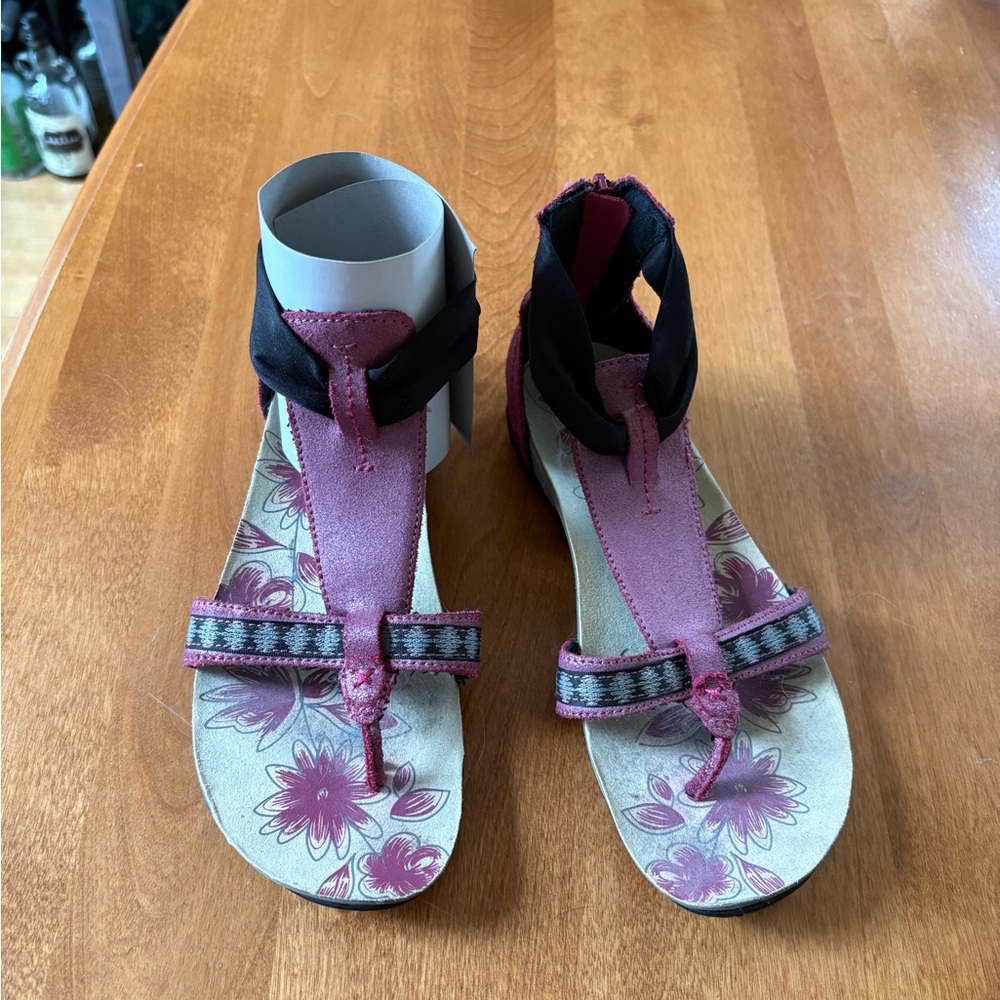 Cushe Floral Pink Sandals